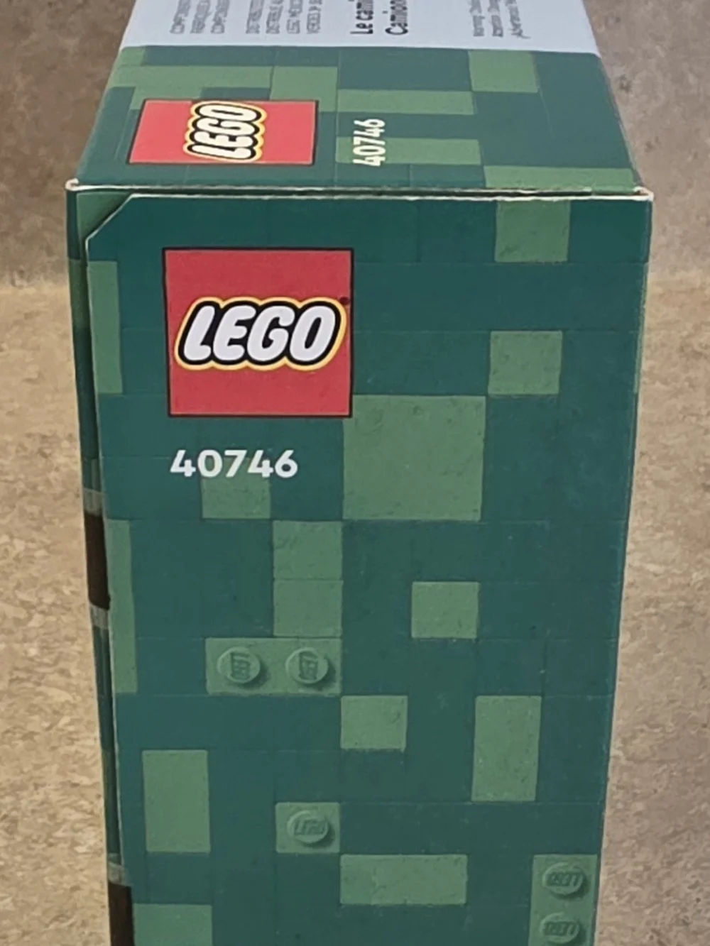 LEGO Red and Cream Holiday Post Van with Green Accents